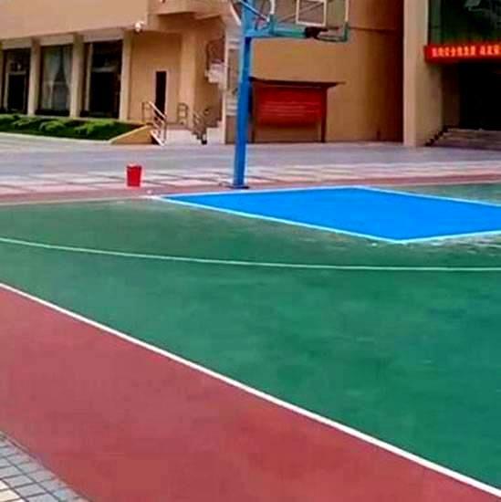 昆明市解放新村某部队硅pu篮球场